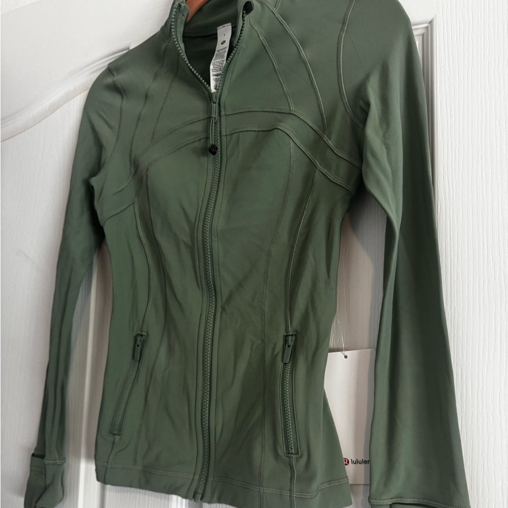 lululemon define jacket “nulu” size 4
